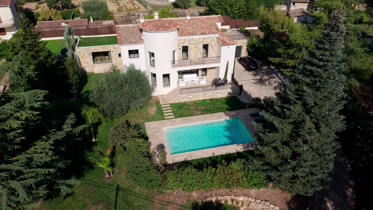 Villa