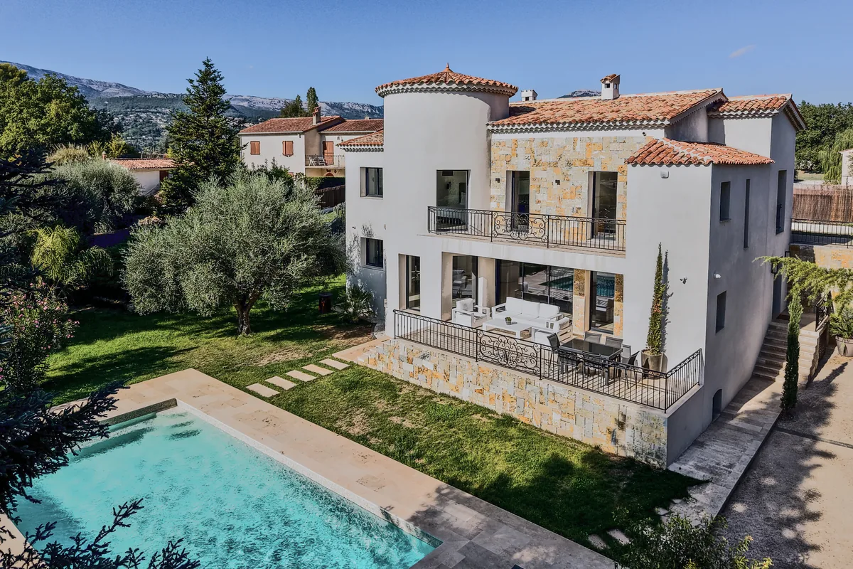 Villa à Châteauneuf-Grasse, photographie