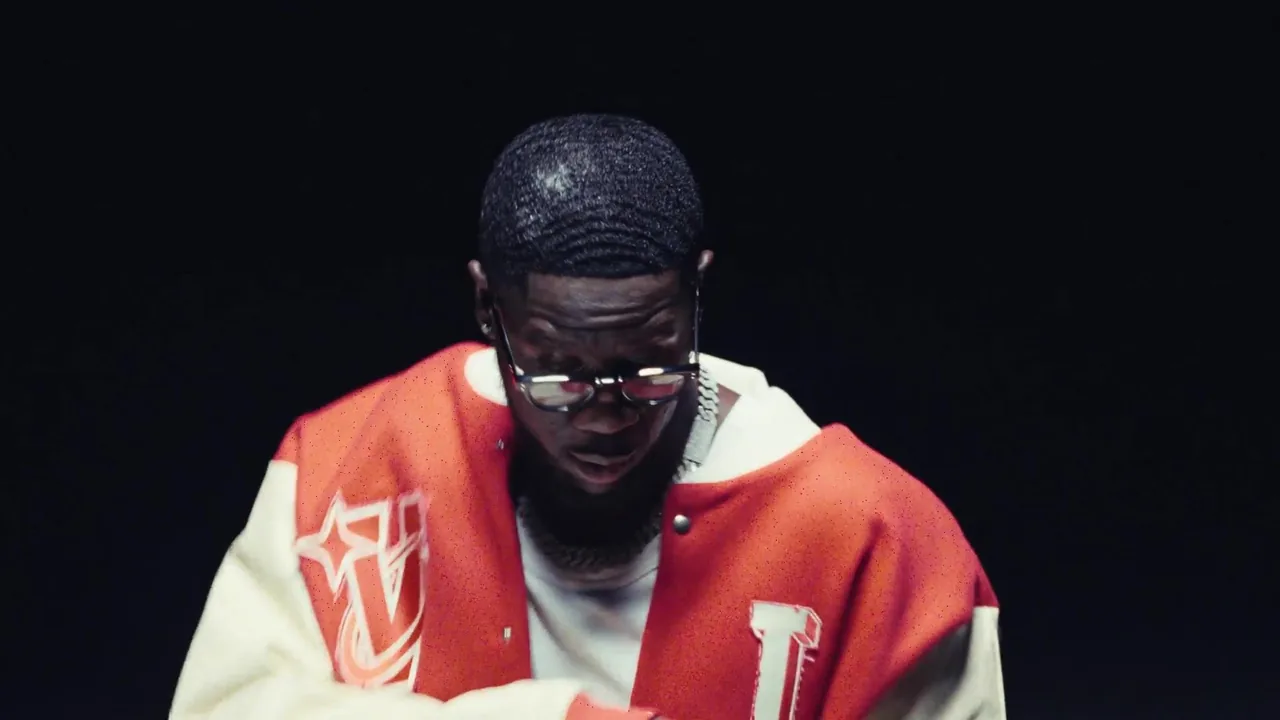 Franglish, Clip « Ma veste »