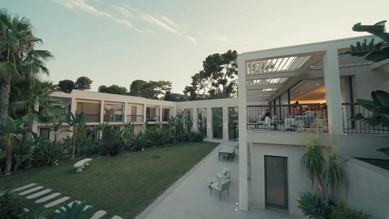 Magrey & Sons, Soirée à Antibes