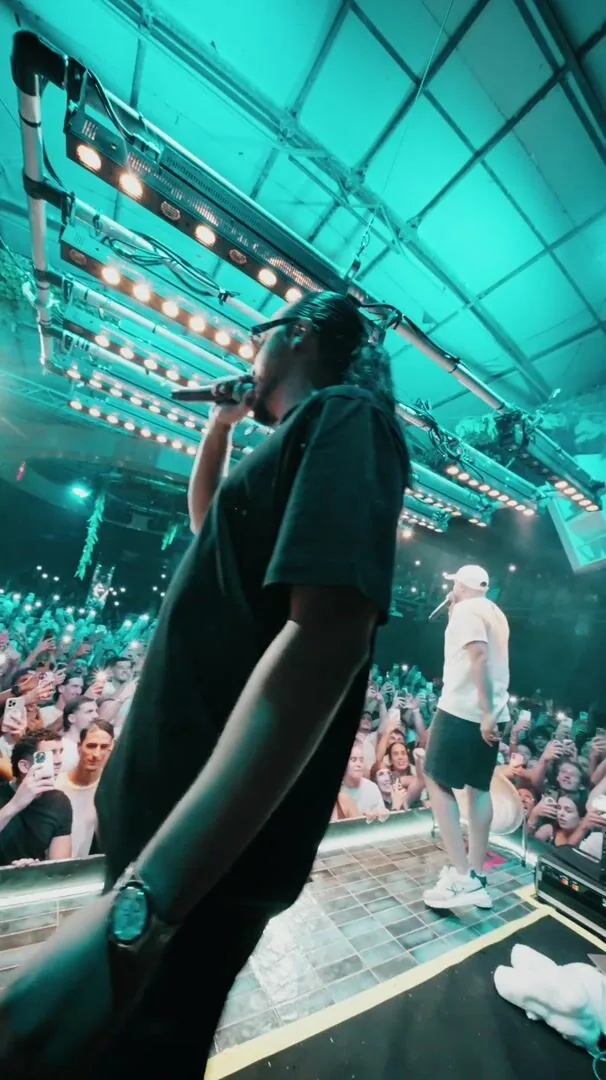 La Dune, Djadja & Dinaz